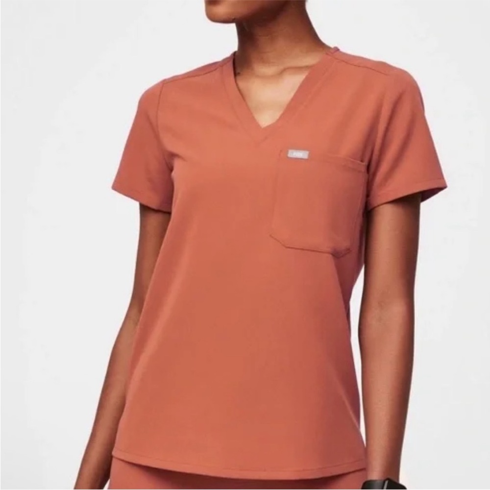 Figs Terracotta Catarina Scrub Top